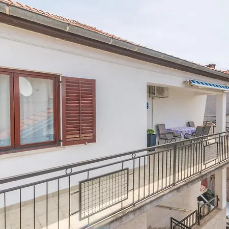 Apartman Lia Apartment