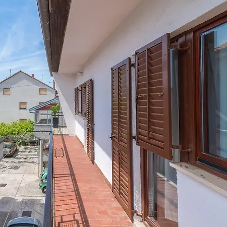 Apartment Apartman Lia *